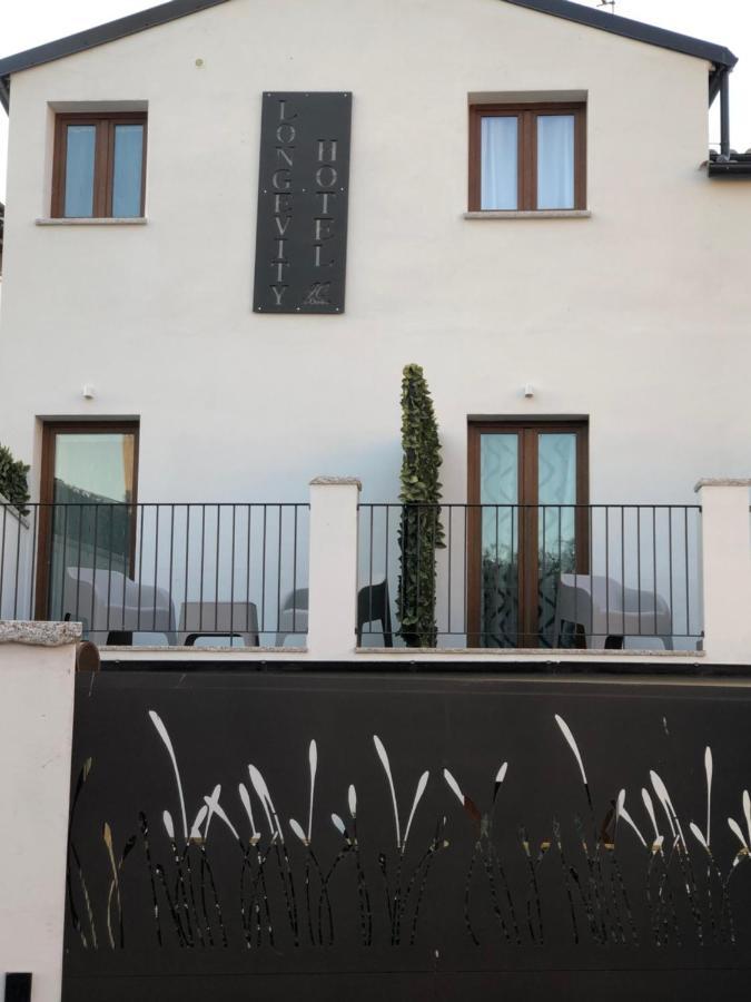 Longevity Hotel Tortolì Esterno foto