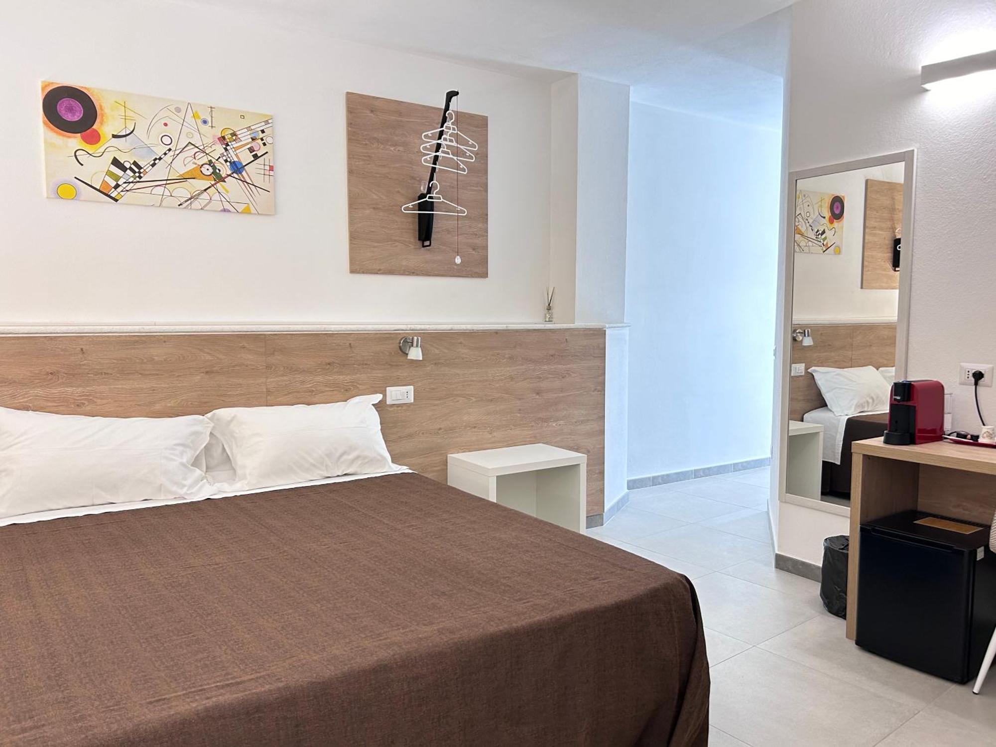Longevity Hotel Tortolì Esterno foto