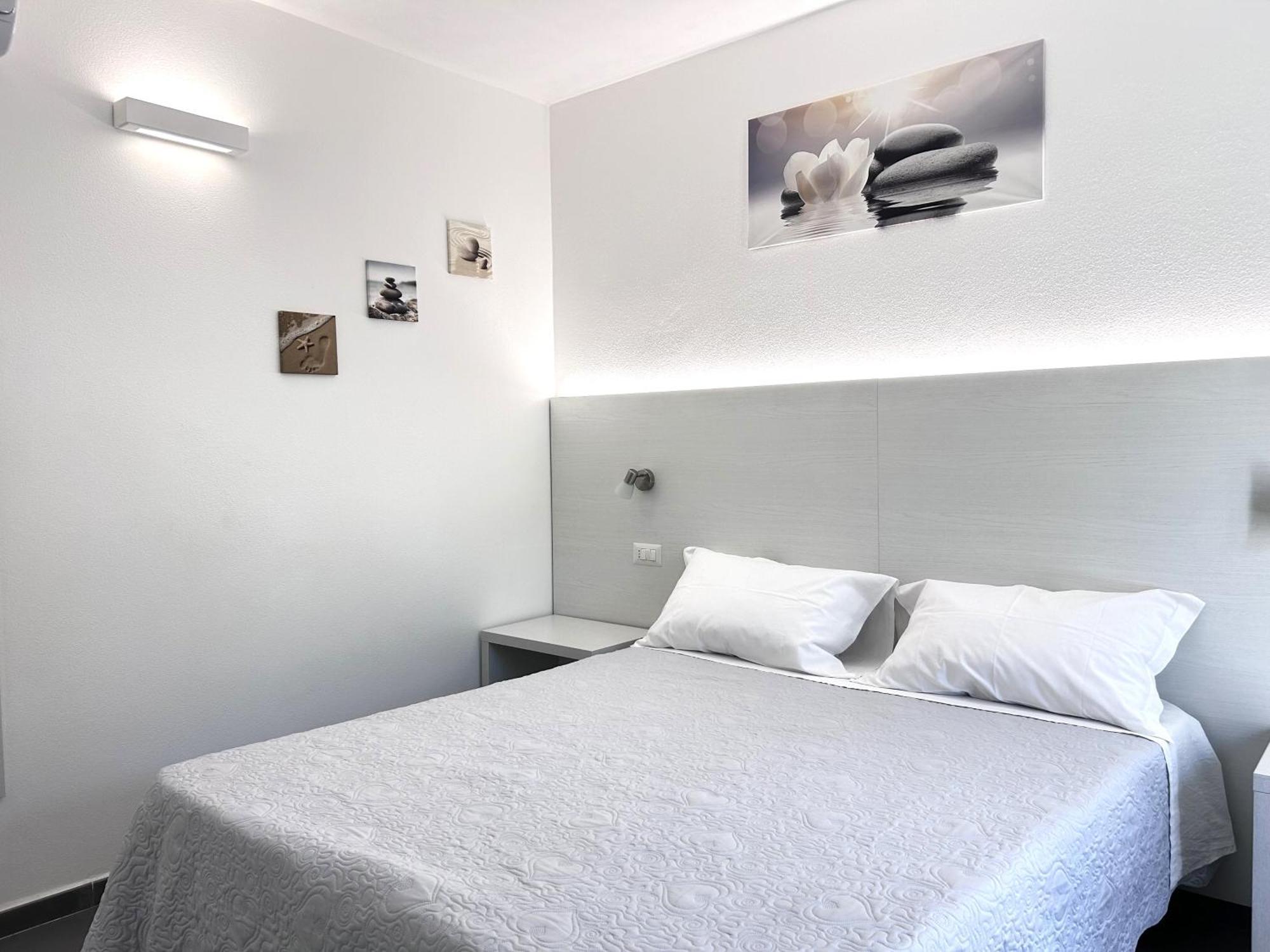 Longevity Hotel Tortolì Esterno foto