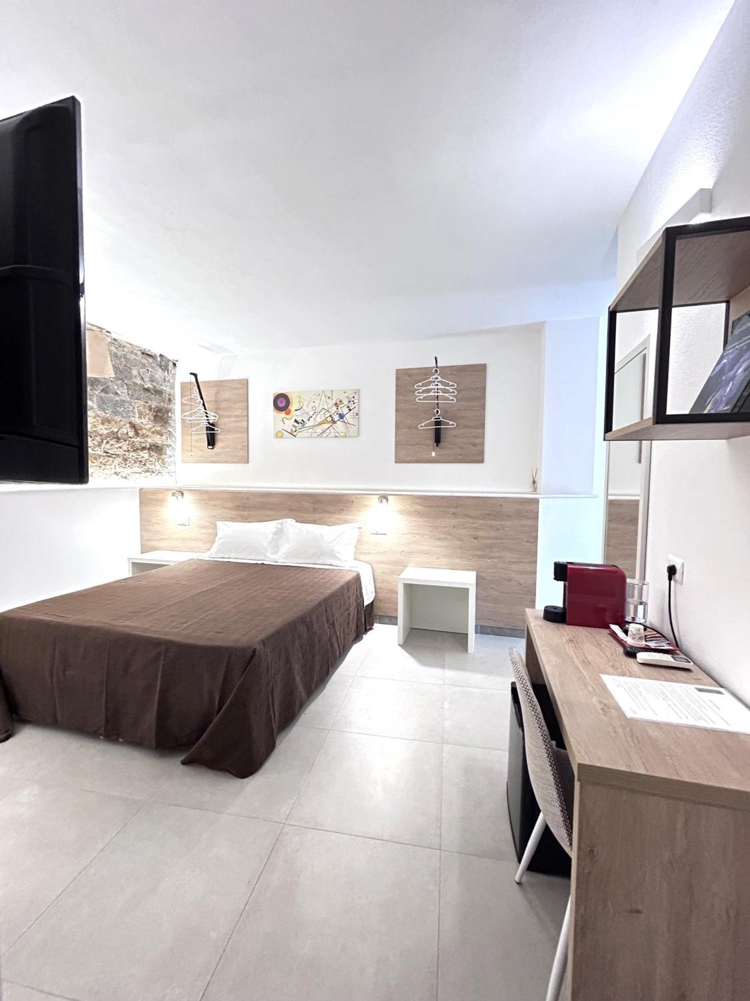 Longevity Hotel Tortolì Esterno foto