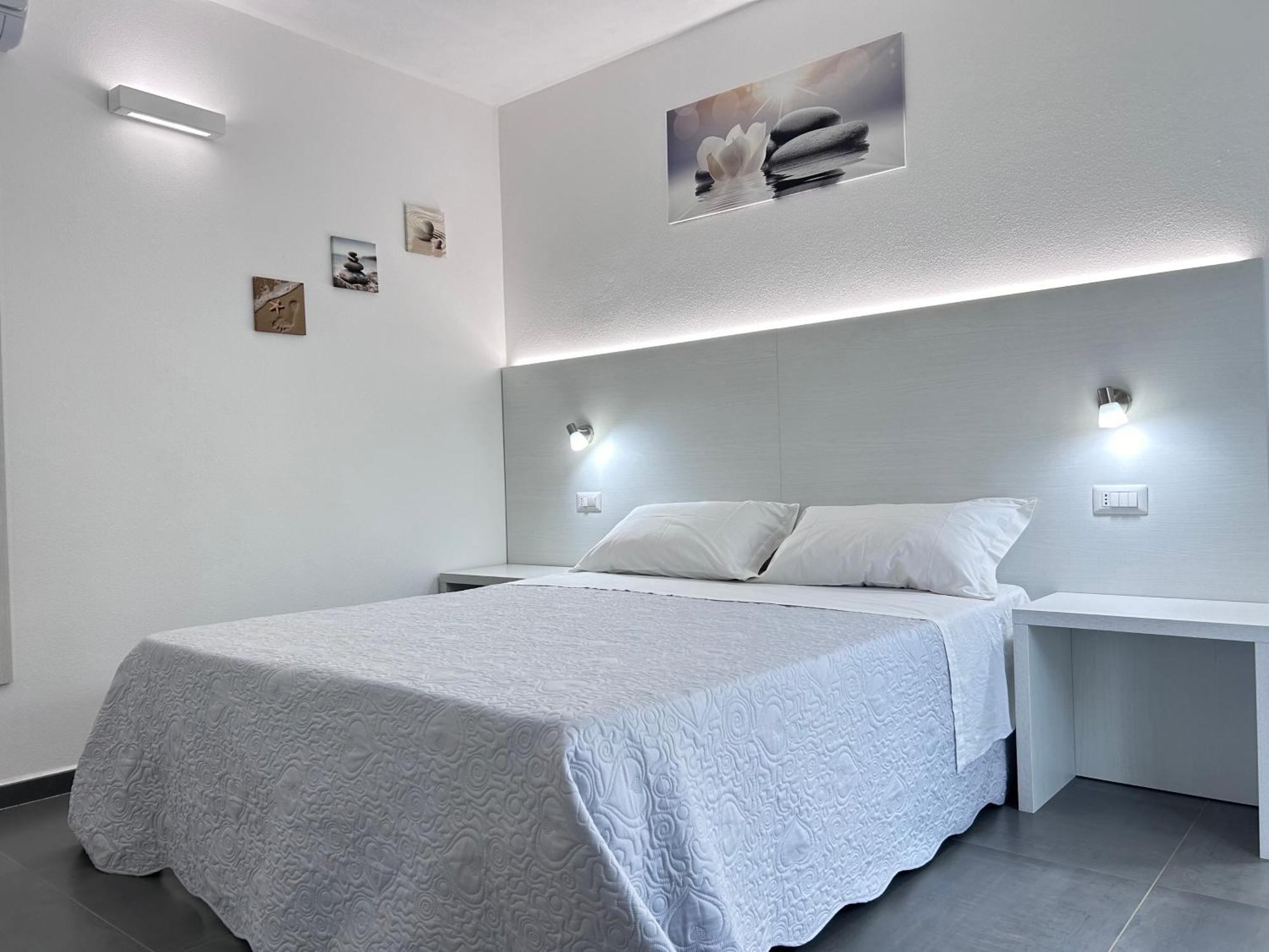Longevity Hotel Tortolì Esterno foto