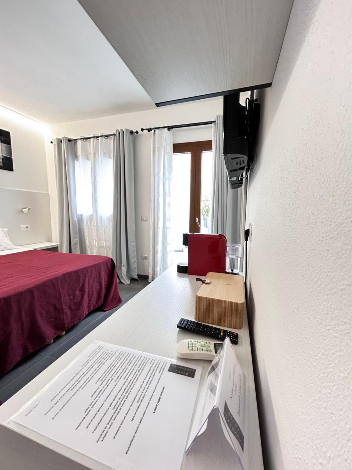 Longevity Hotel Tortolì Esterno foto